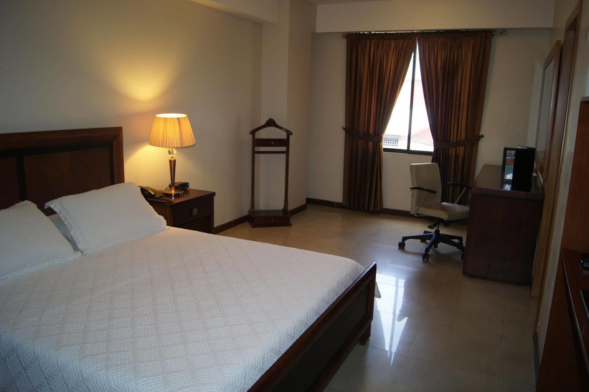 Hotel Marcelius Guayaquil Luaran gambar